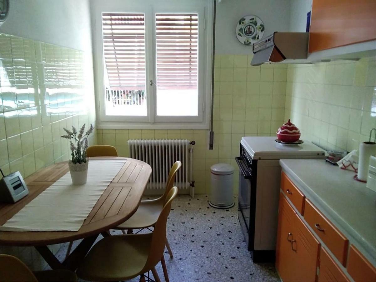 Dora'S Apartment Athena Bagian luar foto